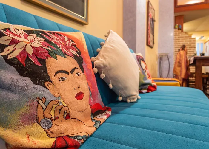 Loft Art Gallery, Chania, Crete Apartment *